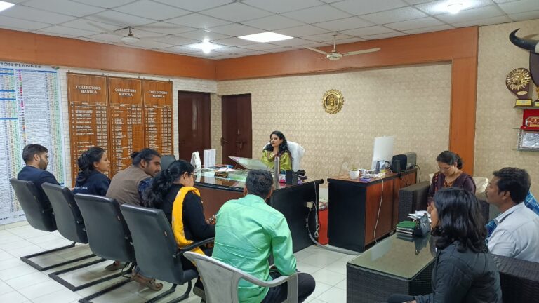 प्राकृतिक संसाधनों की उपलब्धता को ध्यान में रखते हुए योजना तैयार करें – डॉ. सिडाना – मण्‍डला