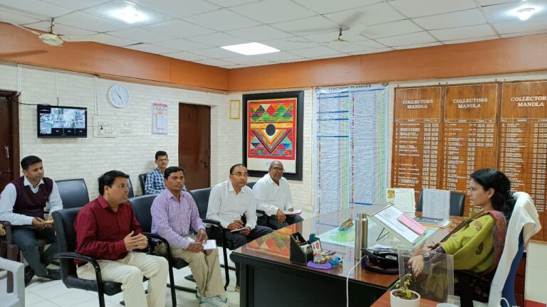 अब फेब इंडिया में भी मिलेंगी मंडला की टसर व मलवरी सिल्क साड़ियाँ – मण्‍डला