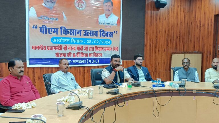 किसानों के विकास के लिए सरकार संकल्पित संजय कुशराम – मण्‍डला