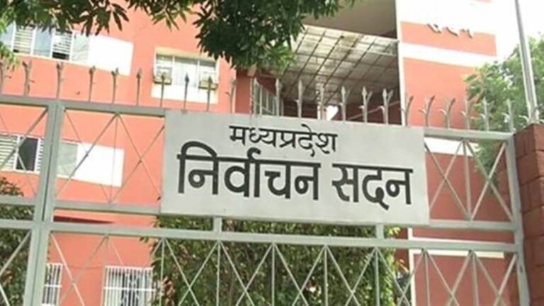 प्रदेश में बनाये गये लगभग 356 सहायक मतदान केंद्र