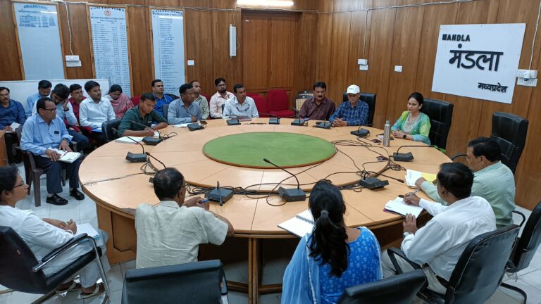 असामान्य लेनदेन की जानकारी तुरंत दें – डॉ. सिडाना