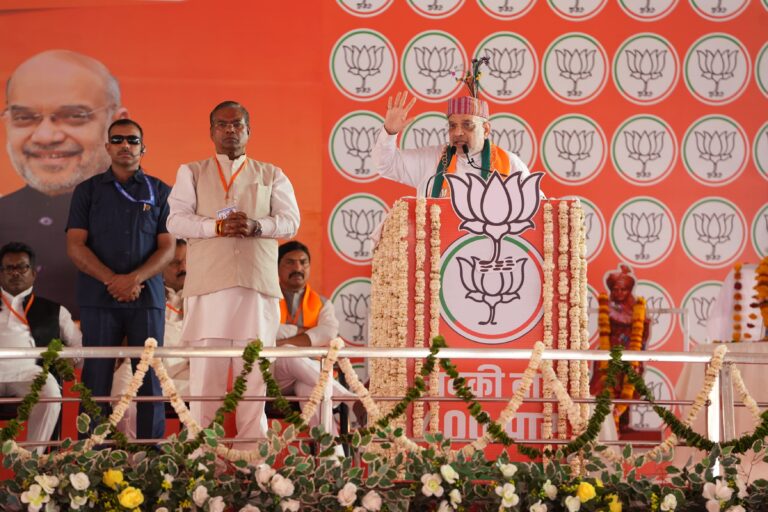 इंडी अलायंस भ्रष्टाचारियों के जमघट के अलावा कुछ नहीं : अमित शाह