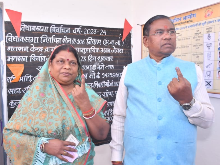 मंडला जिले में हुआ 72.80 प्रतिषत मतदान