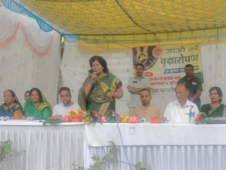 जिले की सौन्दर्यता और स्वच्छता के लिए सबकी सहभागिता जरूरी है – मंत्री संपतिया उइके