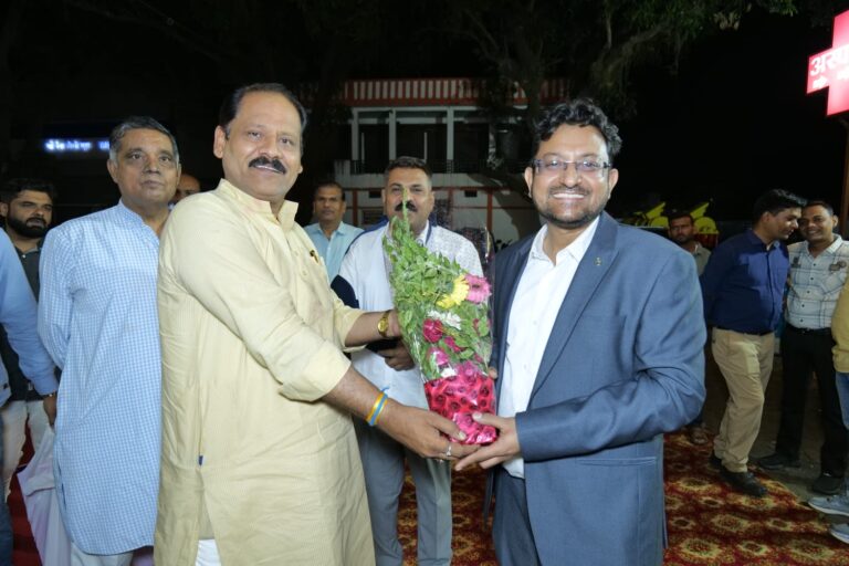 डीके हेल्थकेयर का कैबिनेट मंत्री ने किया शुभारंभ, मरीजों को मिलेगा मंडला में ही बेहतर उपचारस्वास्थ्य सेवाओं के विस्तार की दिशा में मंडला को मिली नई सौगात